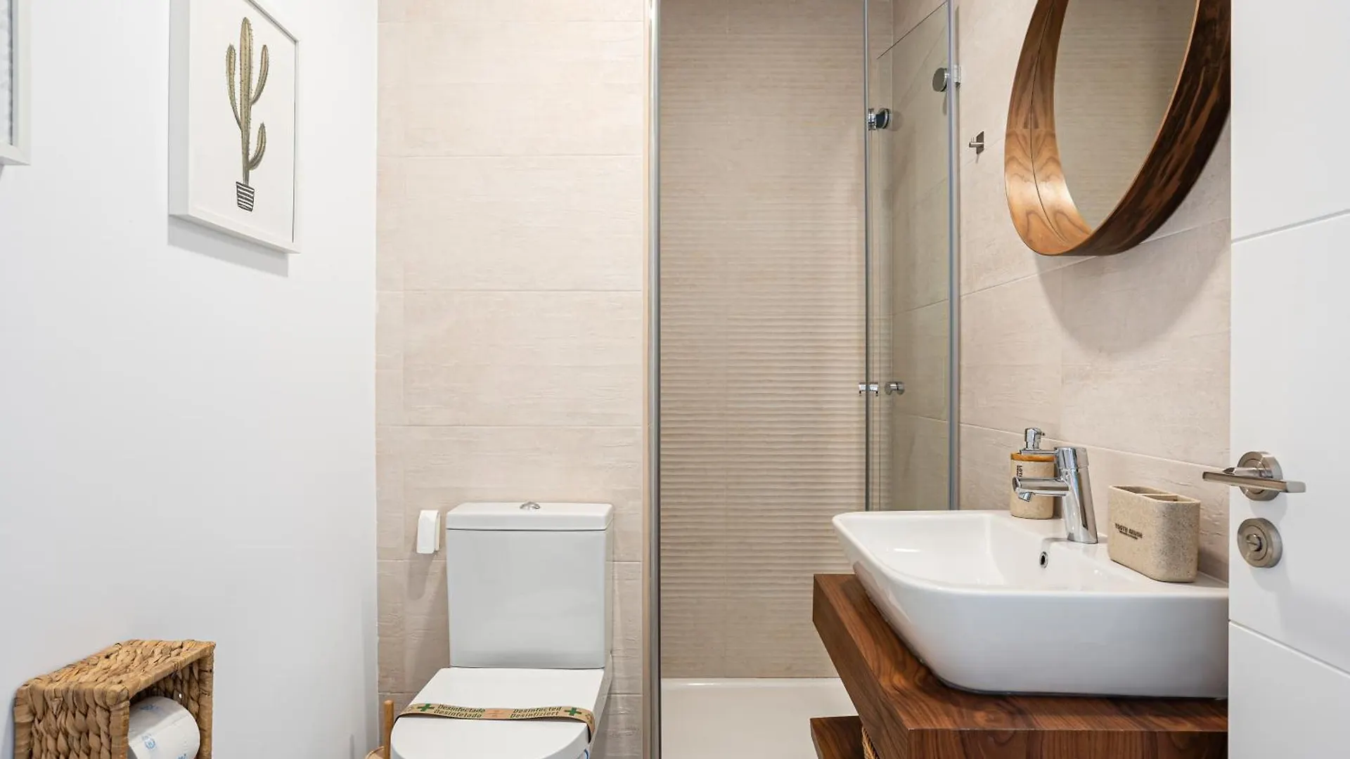 Ferienwohnung Casa La Playa-Conil Vacaciones De Lujo En Conil Con Todas Las Comodidades Netflix-Hbo-Disney-Canales De Futbol-Wifi Alta Velocidad-Smart Tv 65