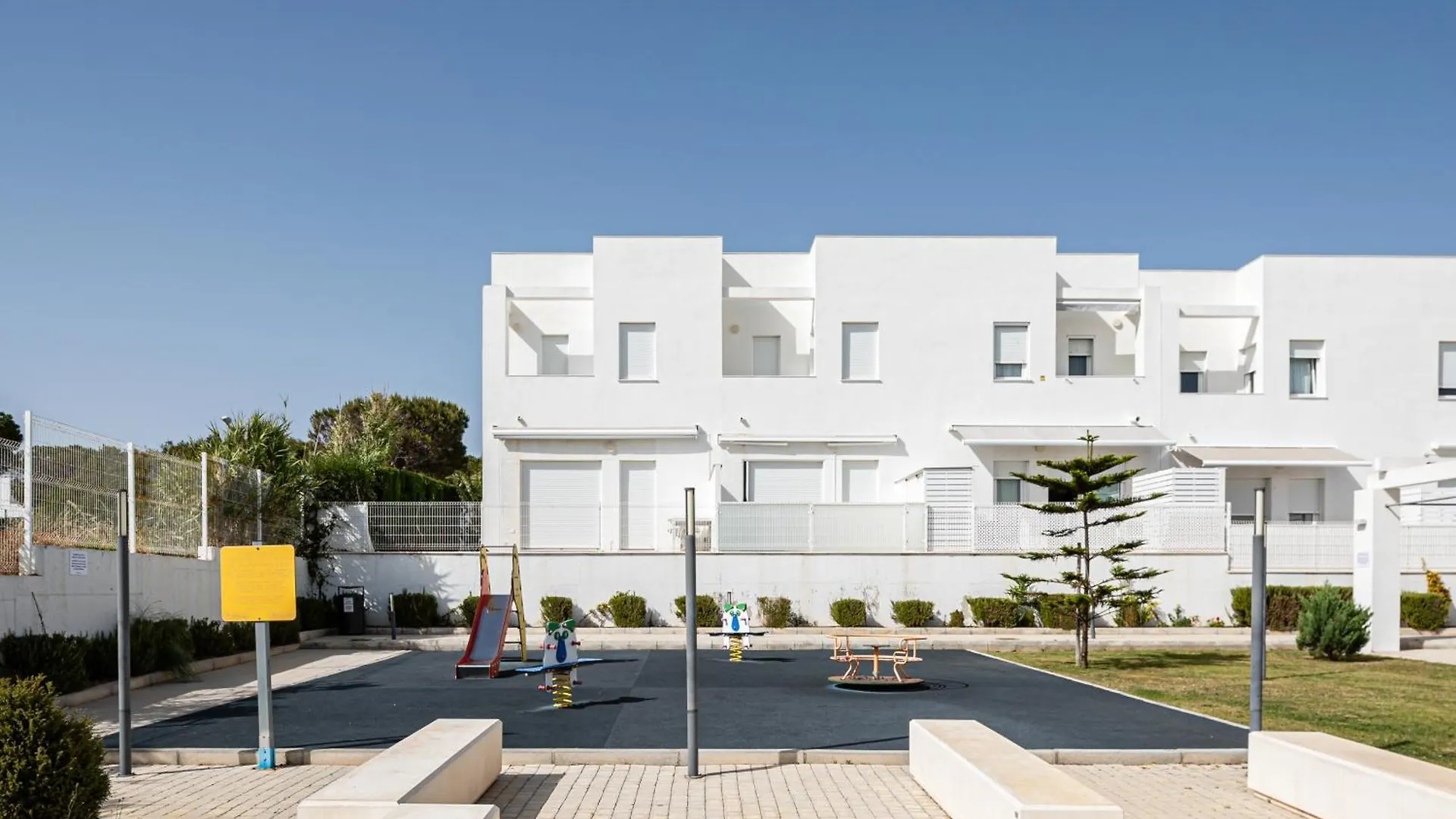 Casa La Playa-Conil Vacaciones De Lujo En Conil Con Todas Las Comodidades Netflix-Hbo-Disney-Canales De Futbol-Wifi Alta Velocidad-Smart Tv 65