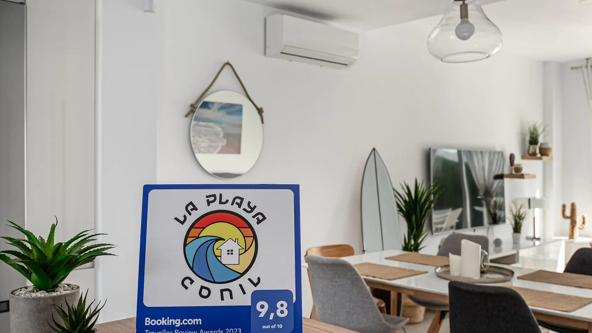 Casa La Playa-Conil Vacaciones De Lujo En Conil Con Todas Las Comodidades Netflix-Hbo-Disney-Canales De Futbol-Wifi Alta Velocidad-Smart Tv 65