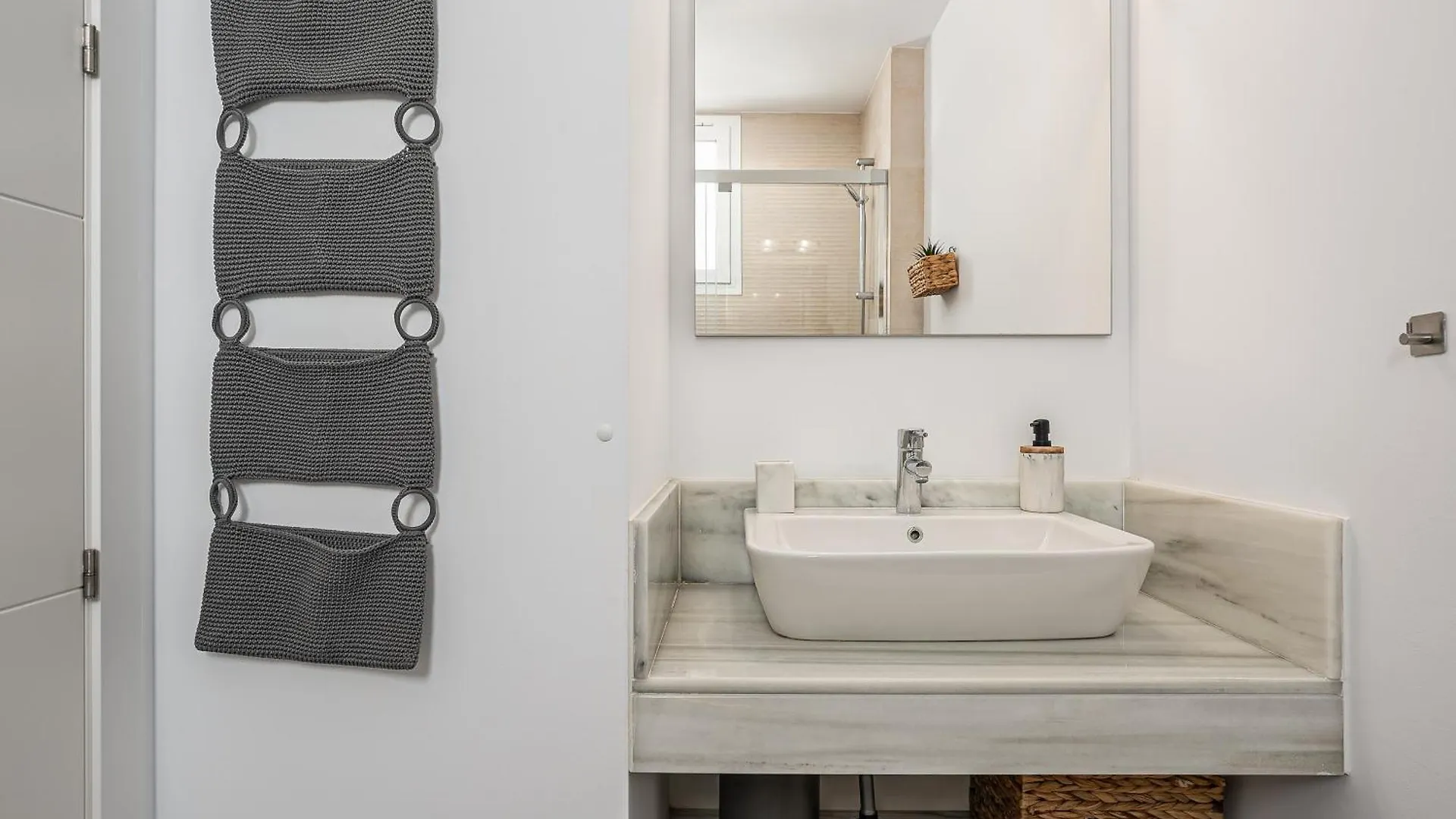 Casa La Playa-Conil Vacaciones De Lujo En Conil Con Todas Las Comodidades Netflix-Hbo-Disney-Canales De Futbol-Wifi Alta Velocidad-Smart Tv 65