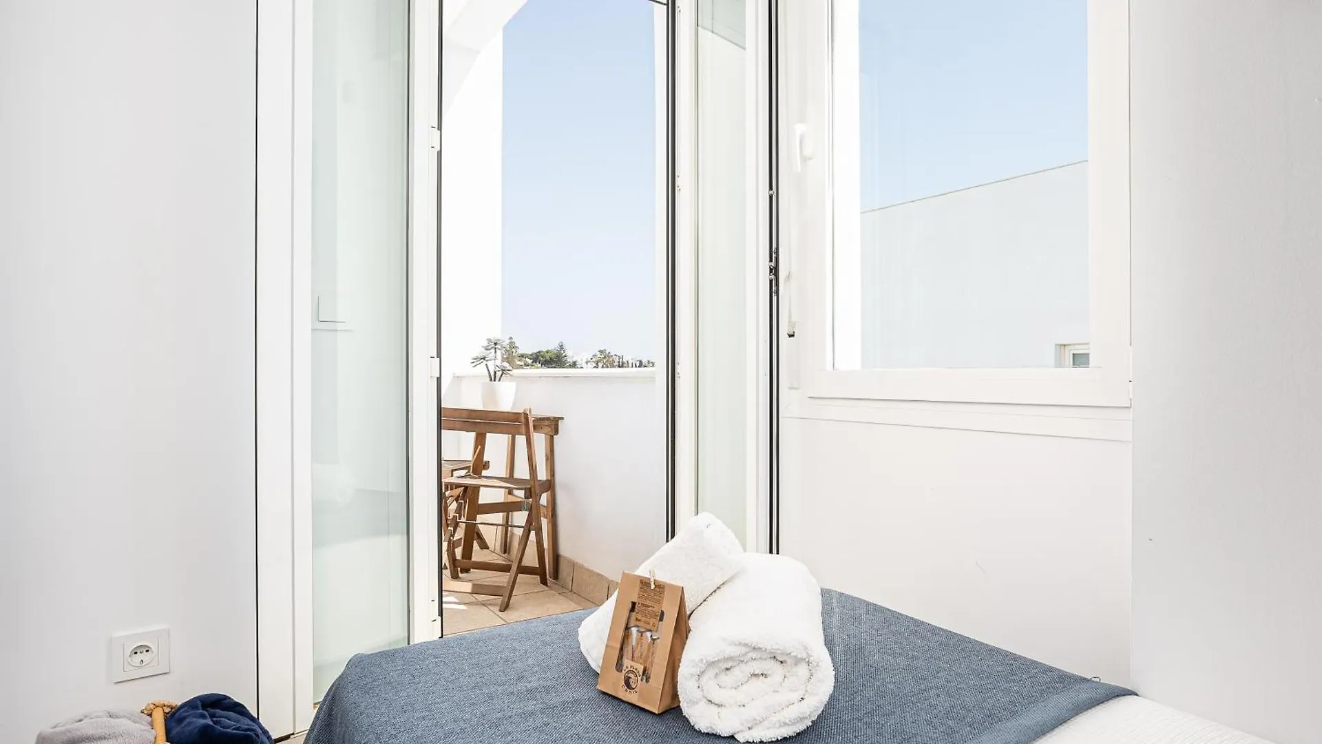 Apartment Casa La Playa-Conil Vacaciones De Lujo En Conil Con Todas Las Comodidades Netflix-Hbo-Disney-Canales De Futbol-Wifi Alta Velocidad-Smart Tv 65